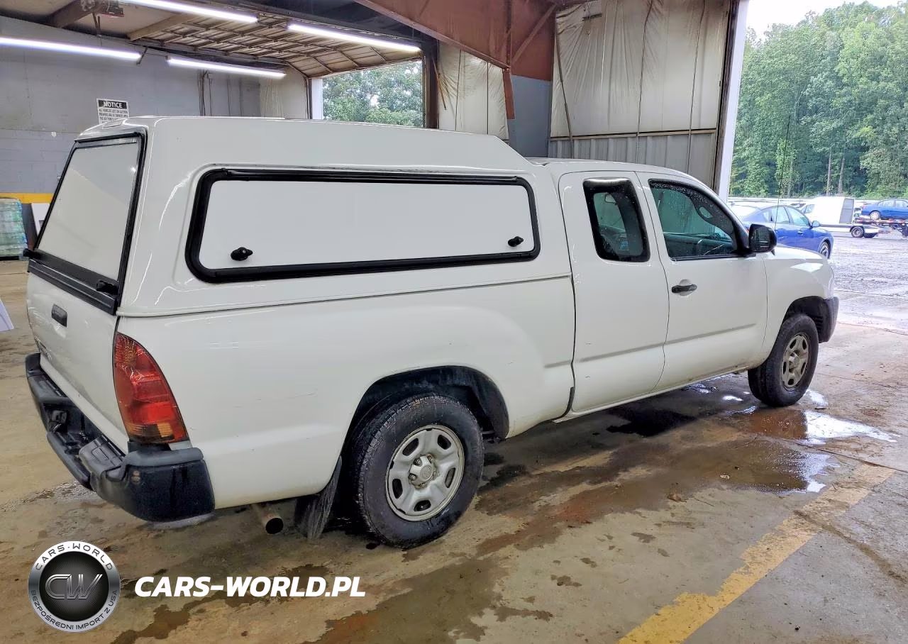 2015 Toyota Tacoma Base VIN:5TFTX4CN5FX055597 - 3