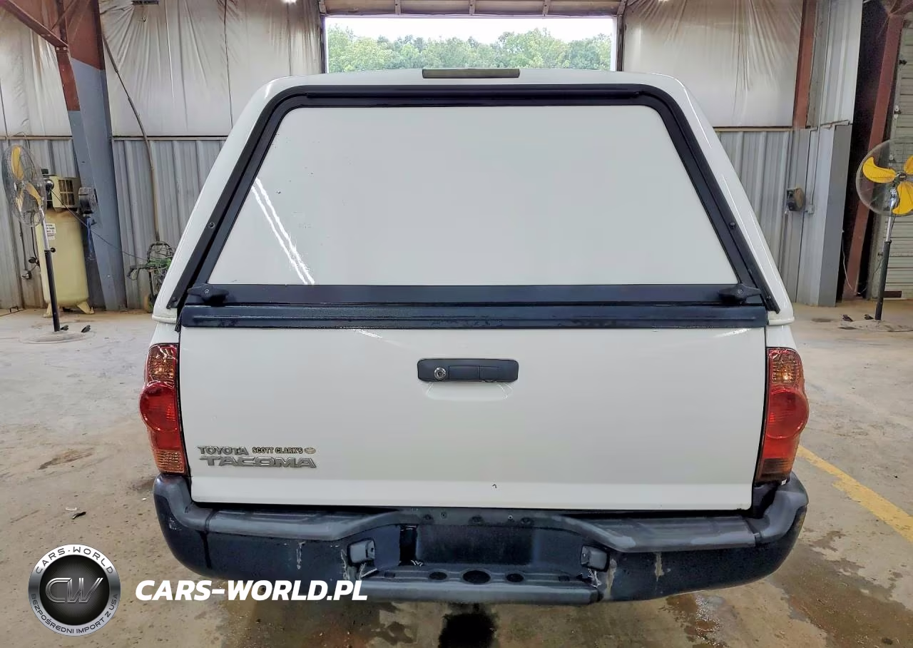 2015 Toyota Tacoma Base VIN:5TFTX4CN5FX055597 - 6