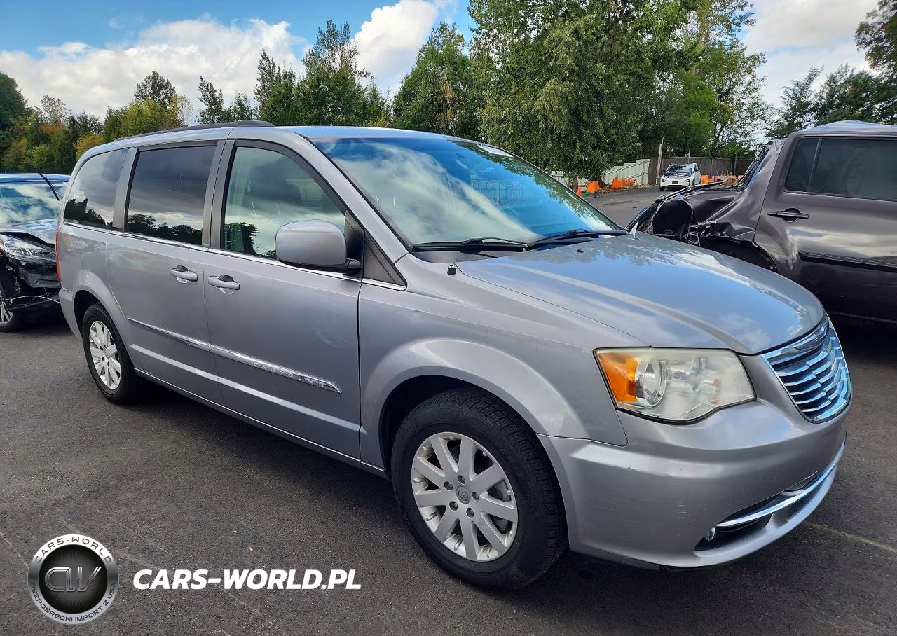 2014 Chrysler Town & Country Touring VIN:2C4RC1BG9ER247044 - 4