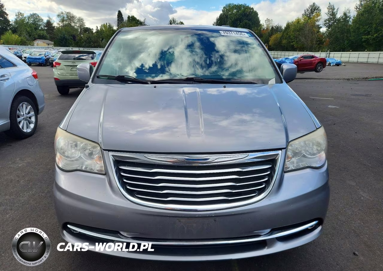 2014 Chrysler Town & Country Touring VIN:2C4RC1BG9ER247044 - 5