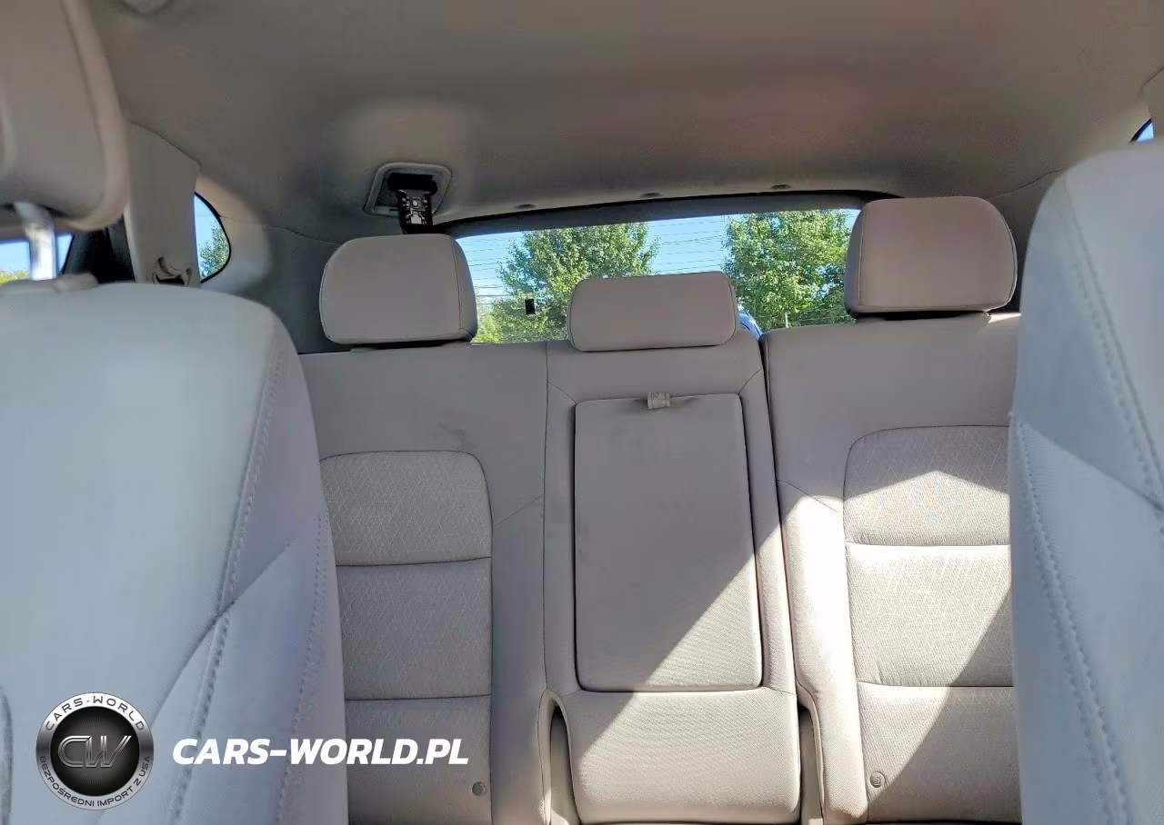 2017 Hyundai Tucson Sport VIN:KM8J3CA26HU502430 - 10