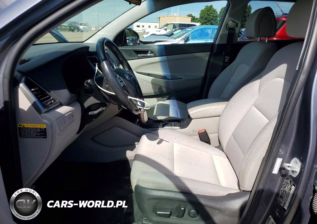 2017 Hyundai Tucson Sport VIN:KM8J3CA26HU502430 - 7