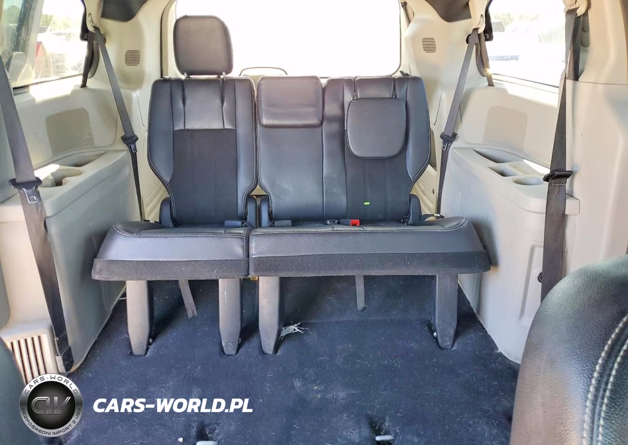 2019 Dodge Grand Caravan Sxt VIN:2C4RDGCG4KR716390 - 10