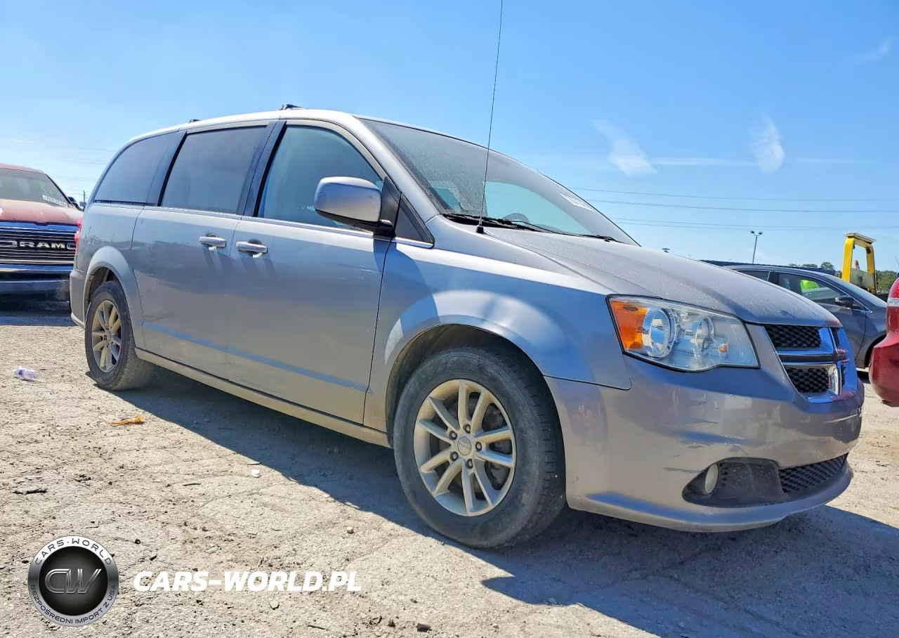2019 Dodge Grand Caravan Sxt VIN:2C4RDGCG4KR716390 - 4