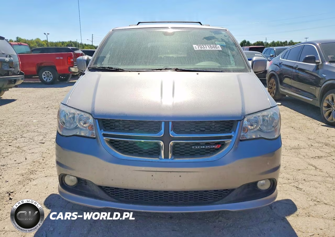 2019 Dodge Grand Caravan Sxt VIN:2C4RDGCG4KR716390 - 5