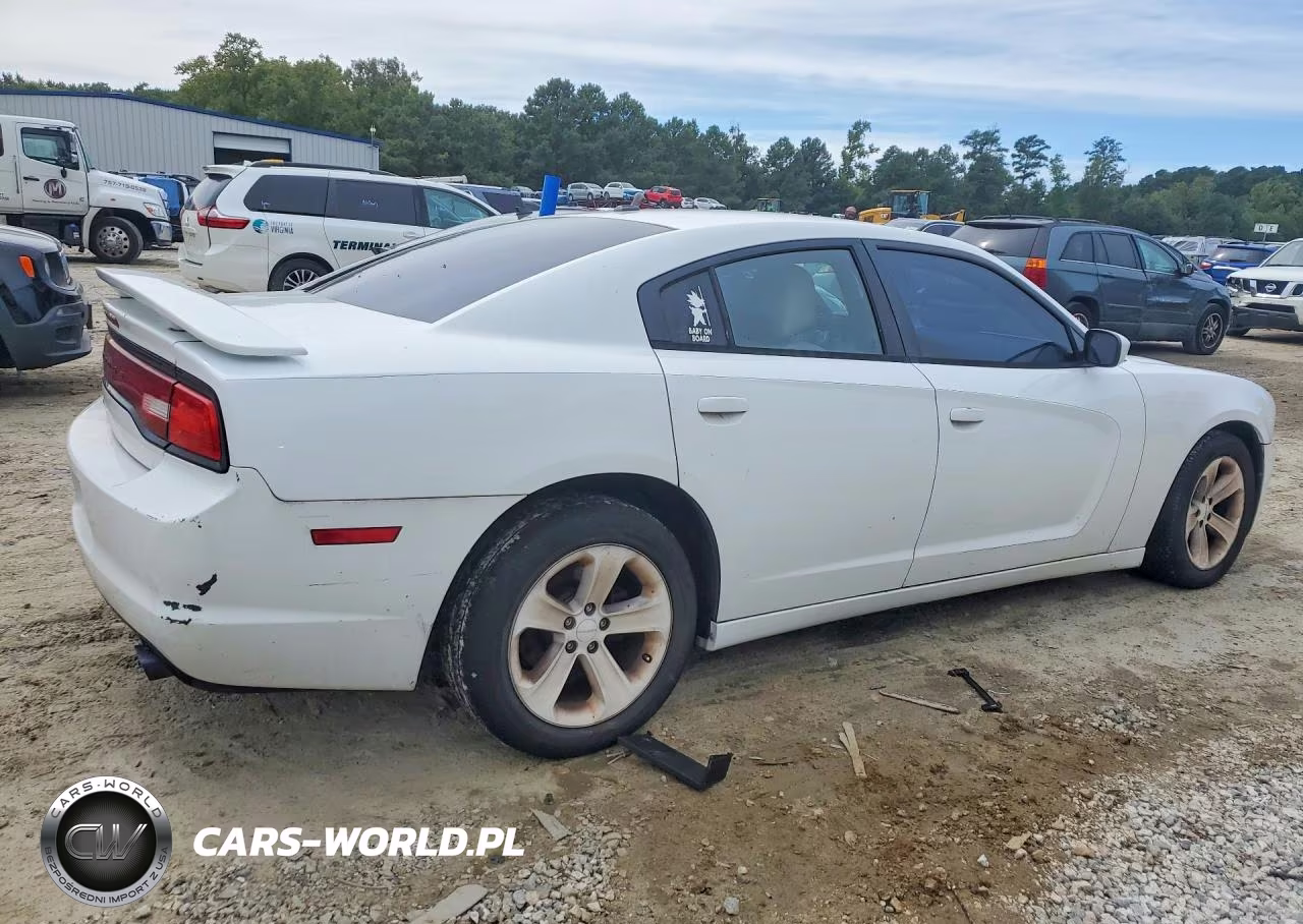 2014 Dodge Charger Se VIN:2C3CDXBG4EH217661 - 3