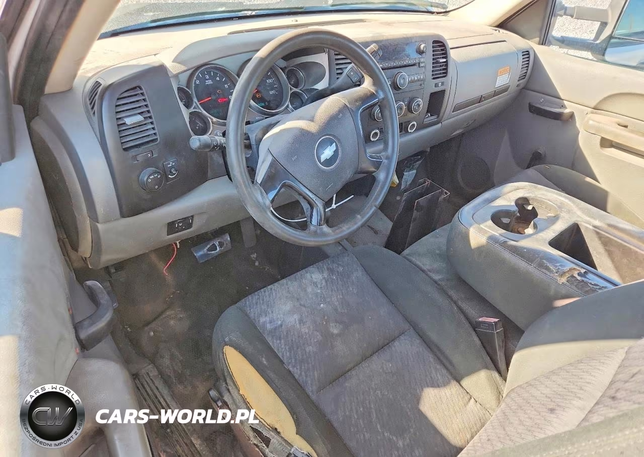 2010 Chevrolet Silverado K3500 VIN:1GB6KZBKXAF133939 - 8