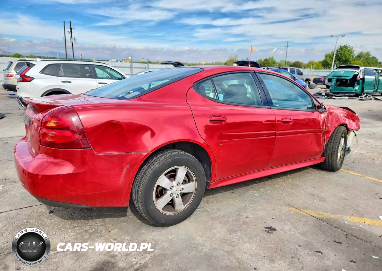 2008 Pontiac Grand Prix VIN:2G2WP552581143723 - 3