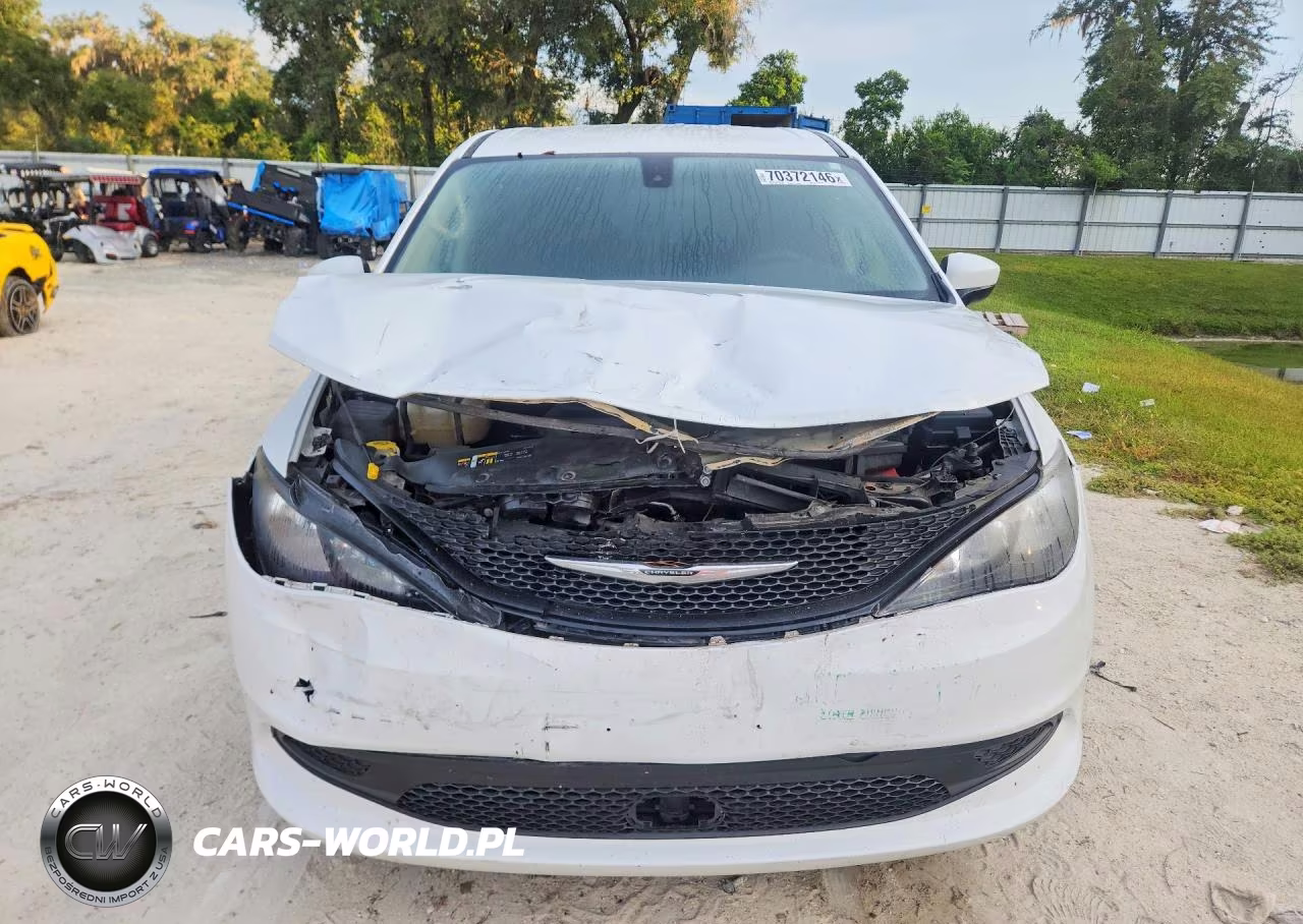 2022 Chrysler Voyager Lx VIN:2C4RC1CG2NR226891 - 5