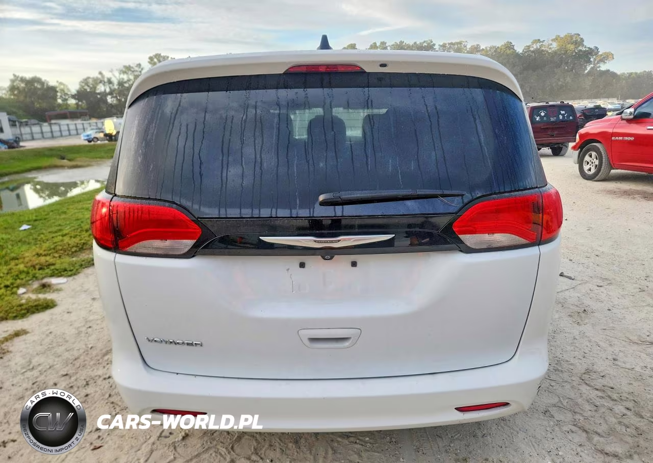 2022 Chrysler Voyager Lx VIN:2C4RC1CG2NR226891 - 6
