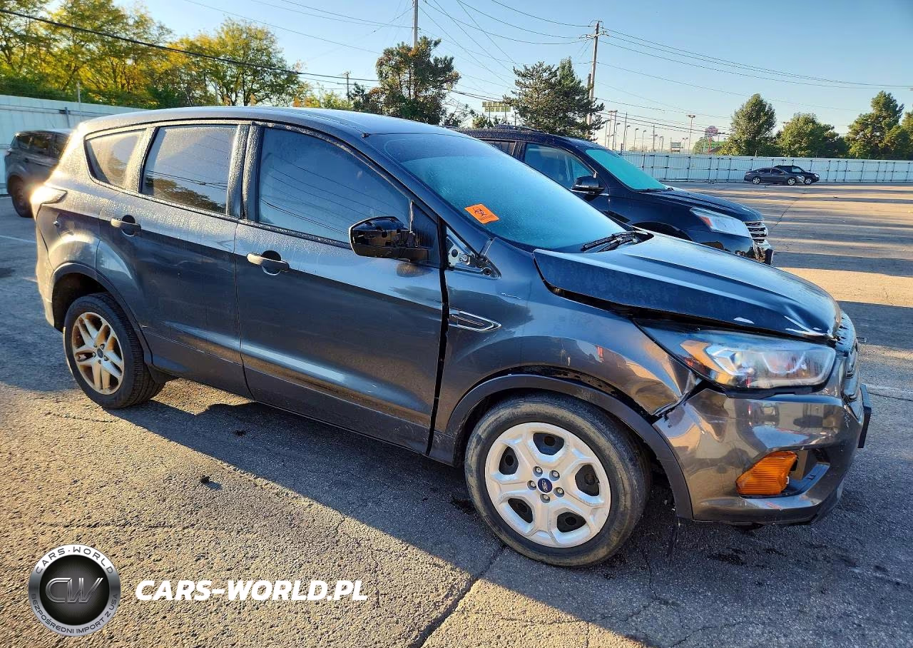 2018 Ford Escape S VIN:1FMCU0F70JUC68297 - 4