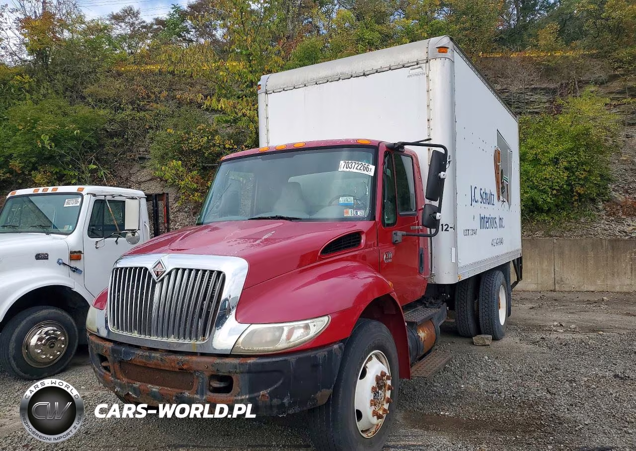 2002 International 4300 Box Truck VIN:1HTMMAAM82H535064 - 1