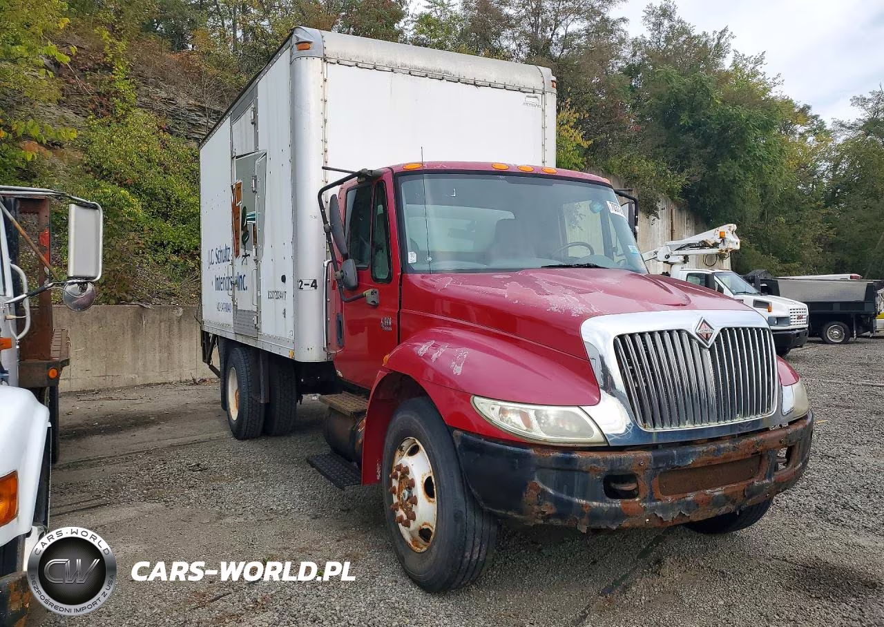2002 International 4300 Box Truck VIN:1HTMMAAM82H535064 - 4