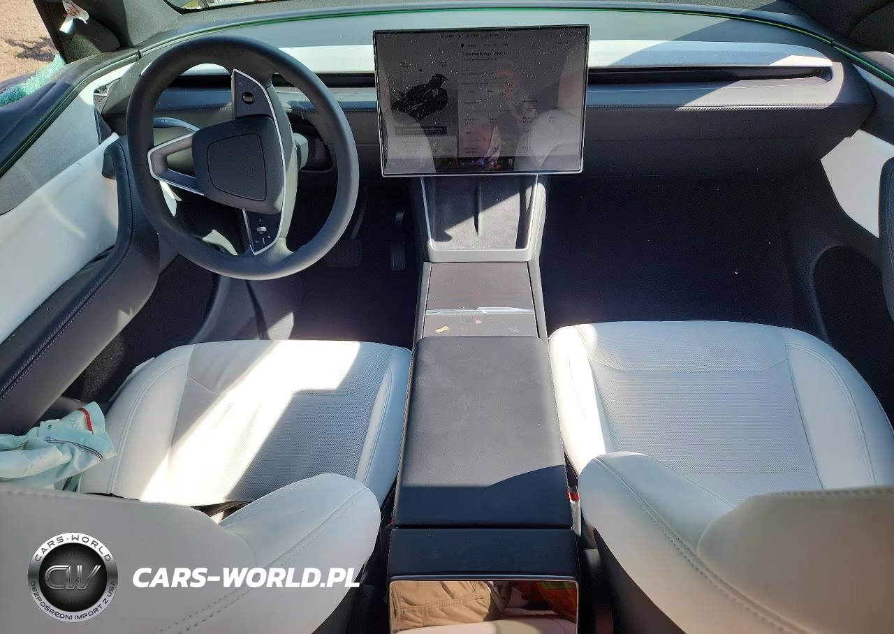 2026 Tesla Model Y VIN:7SAYGDED3TF658602 - 8
