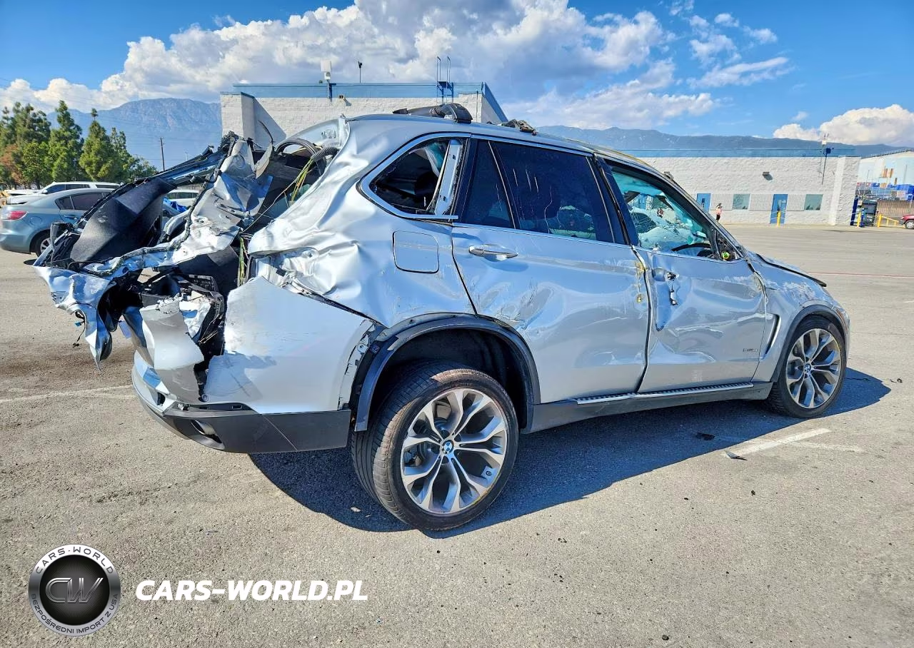2015 BMW X5 xDrive35I VIN:5UXKR0C58F0P11992 - 3