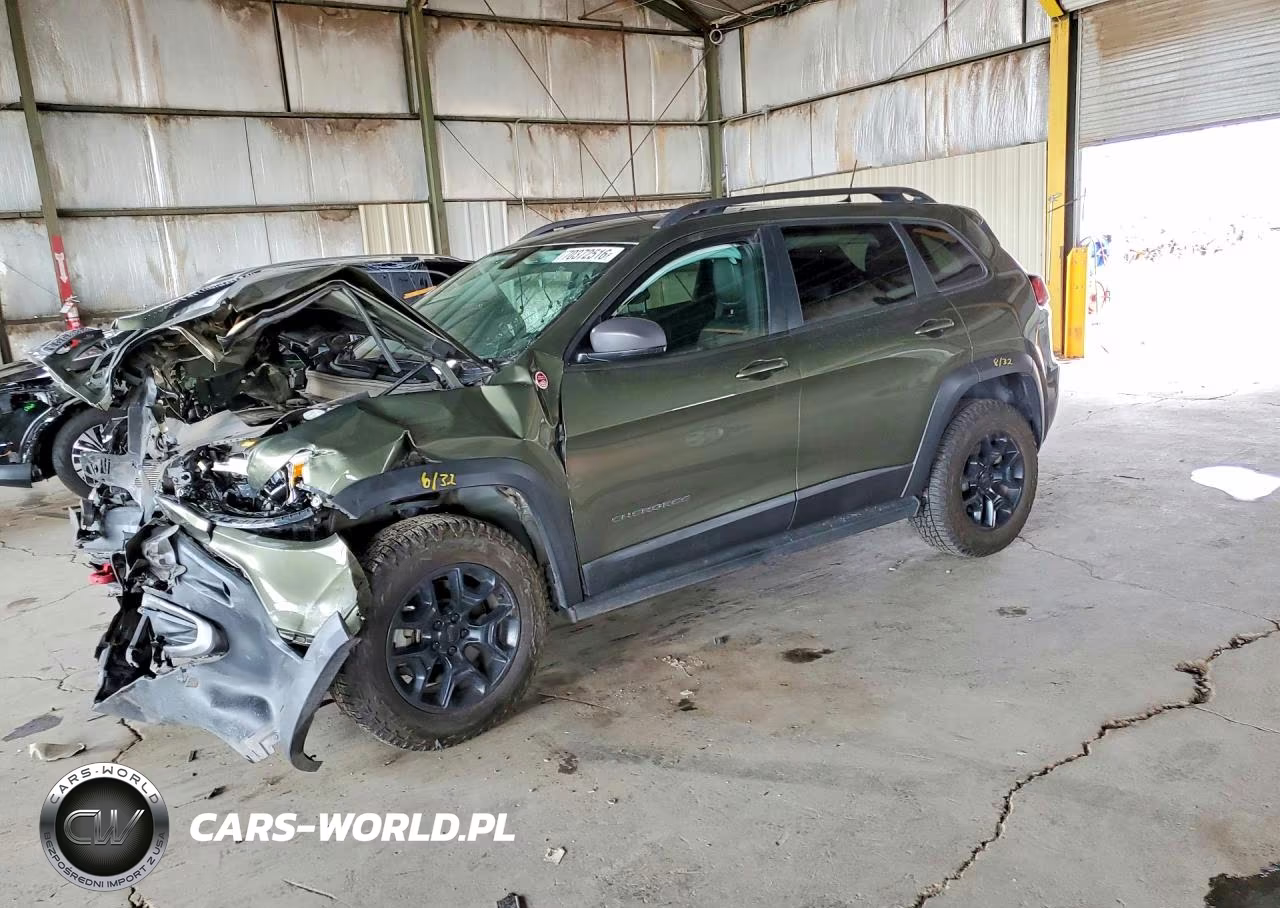 2020 Jeep Cherokee Trailhawk