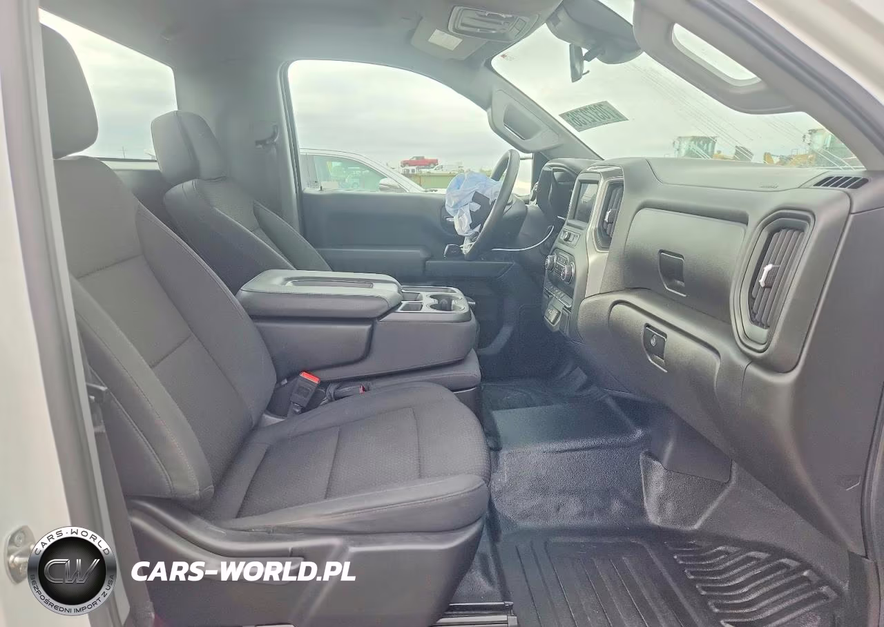 2024 Chevrolet Silverado K1500 VIN:3GCNDAED3RG241636 - 10