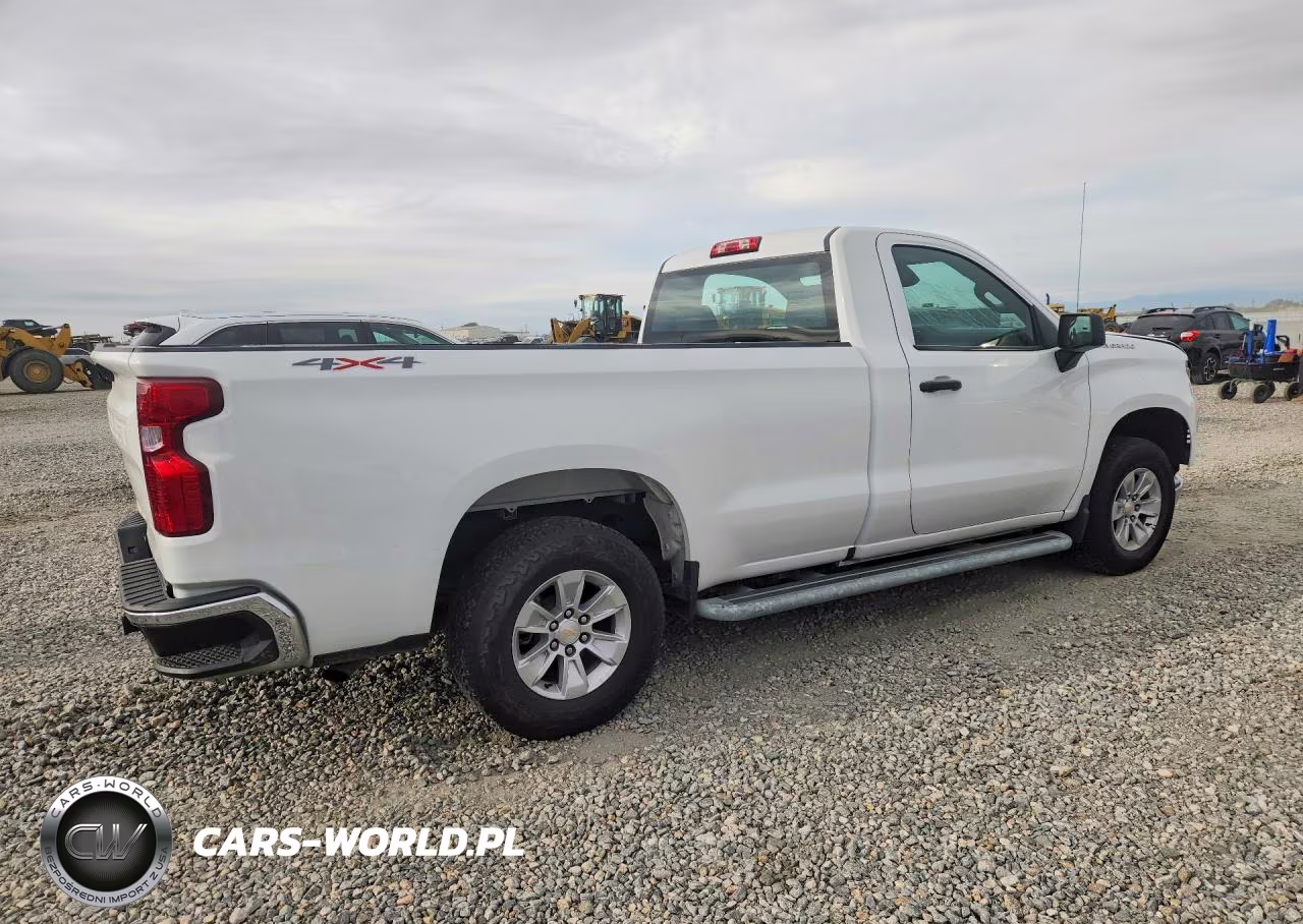 2024 Chevrolet Silverado K1500 VIN:3GCNDAED3RG241636 - 3