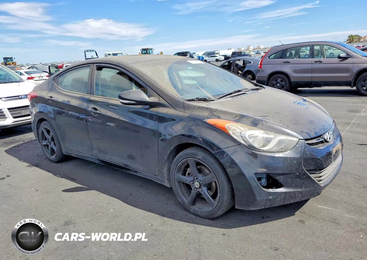 2011 Hyundai Elantra Limited VIN:5NPDH4AE1BH008111 - 4