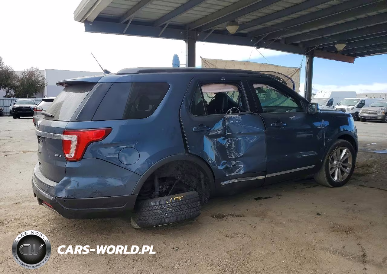 2019 Ford Explorer Xlt VIN:1FM5K8D86KGA10181 - 3