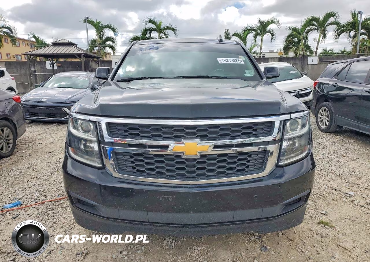 2018 Chevrolet Suburban K1500 Lt VIN:1GNSKHKCXJR377156 - 5