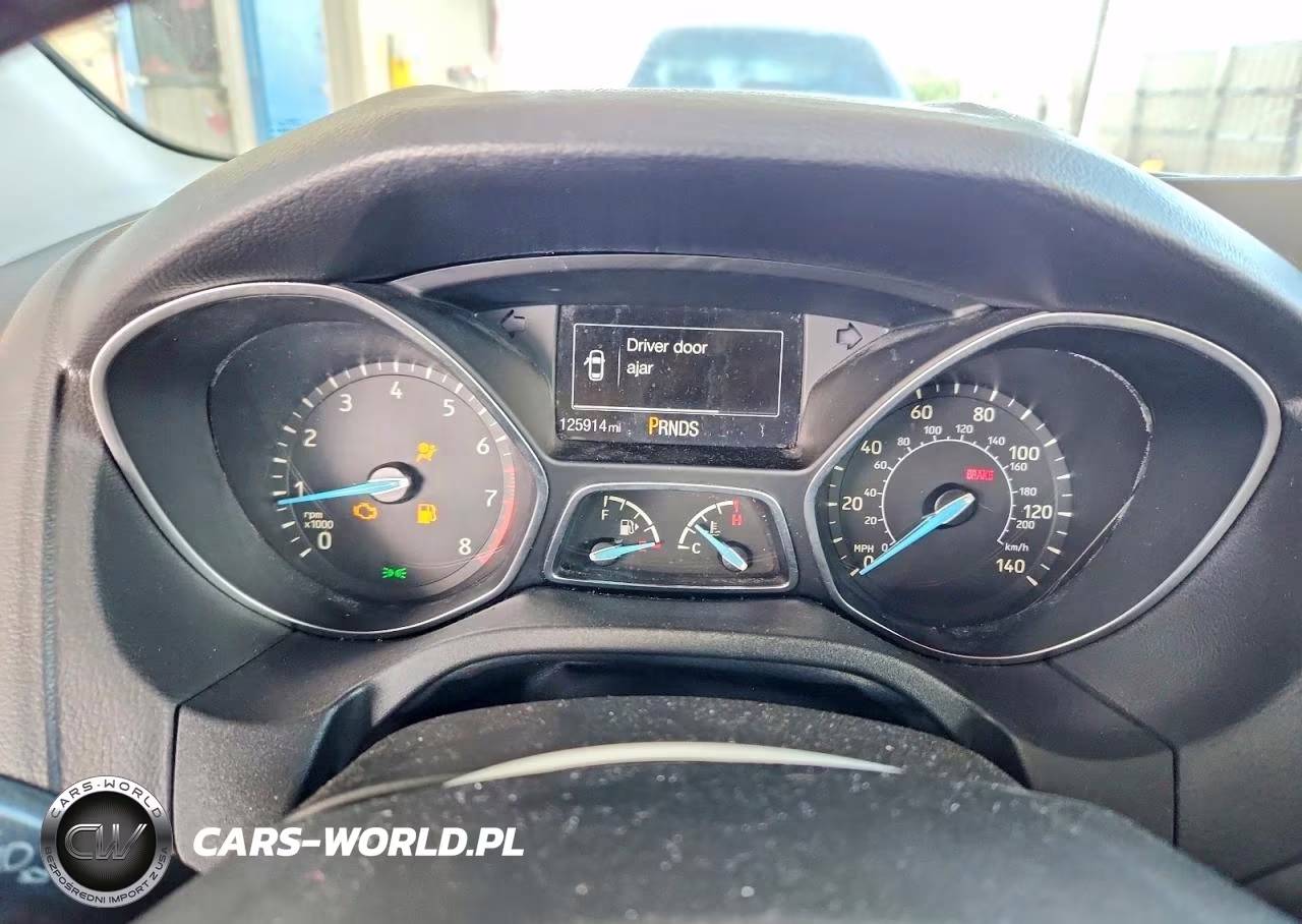2015 Ford Focus Se VIN:1FADP3K2XFL345515 - 9