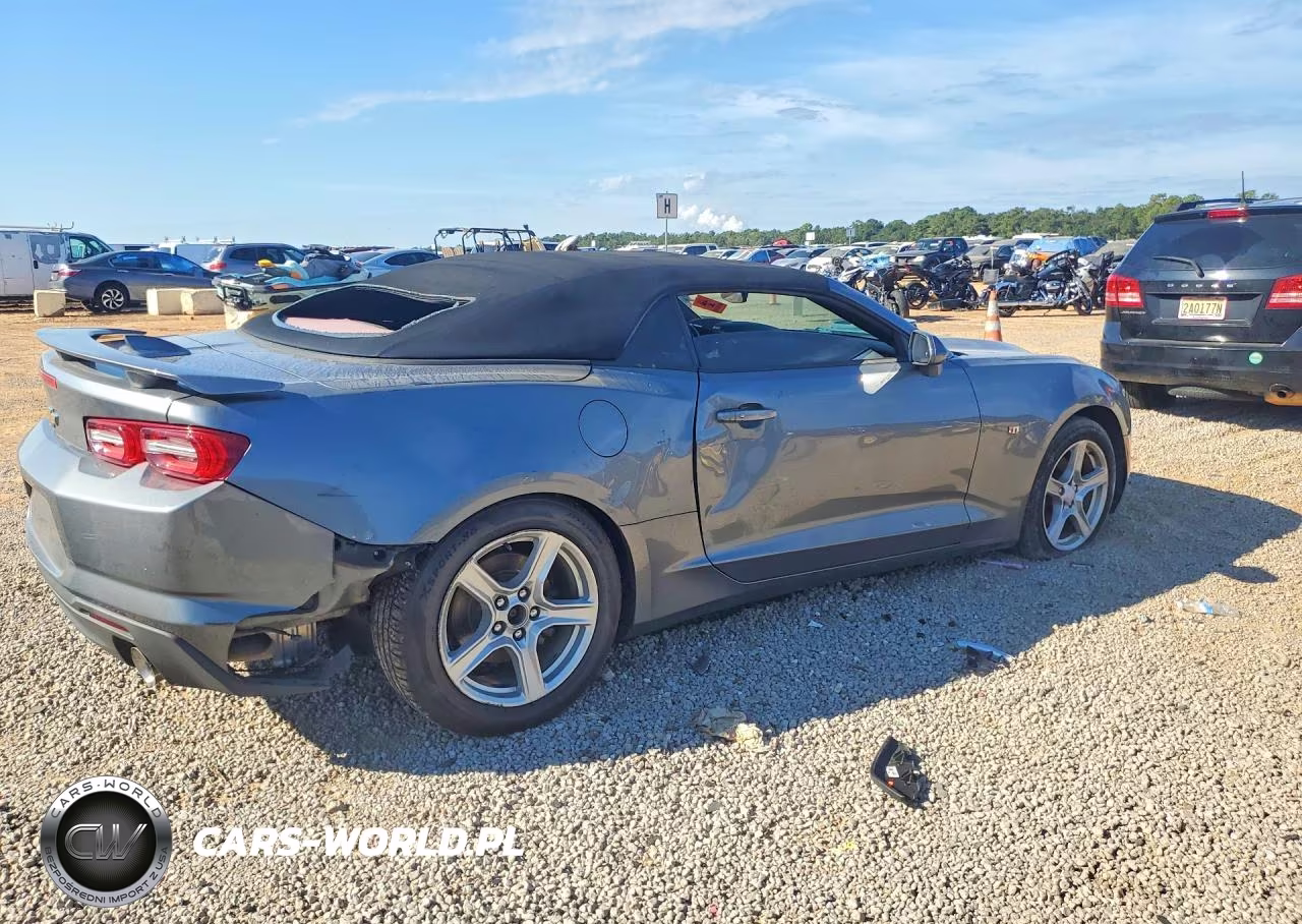 2020 Chevrolet Camaro Ls VIN:1G1FB3DS5L0111531 - 3