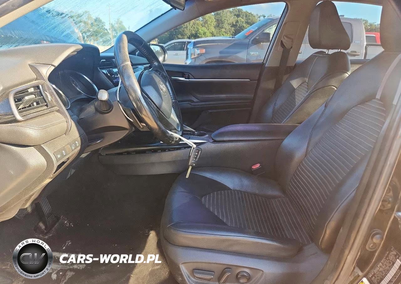 2020 Toyota Camry Se VIN:4T1G11AK4LU509342 - 7
