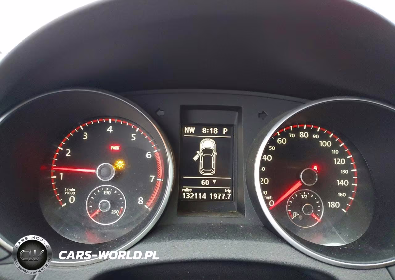 2012 Volkswagen Gti VIN:WVWHD7AJ8CW195807 - 9