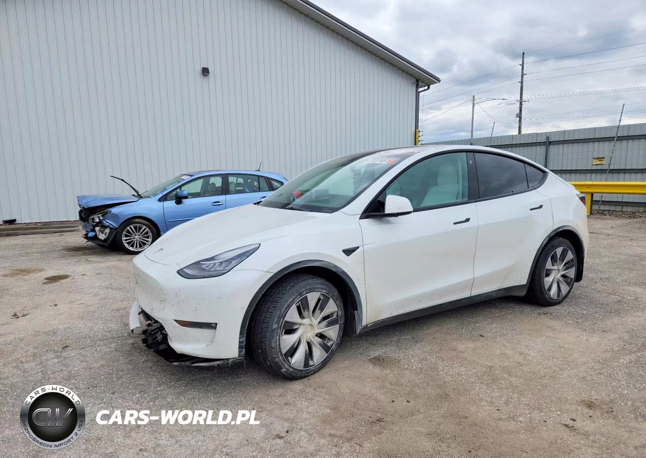 2021 Tesla Model Y VIN:5YJYGDEE7MF245816 - 1