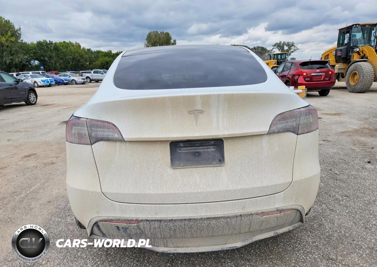2021 Tesla Model Y VIN:5YJYGDEE7MF245816 - 6