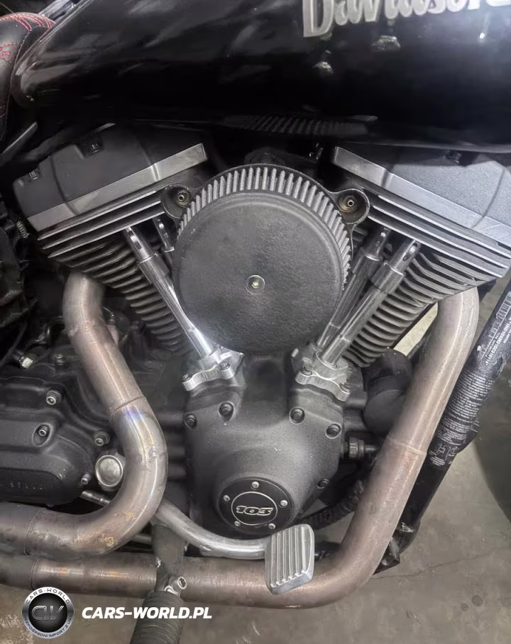 2016 Harley-Davidson Fxdb Dyna Street Bob VIN:1HD1GXM31GC310114 - 9