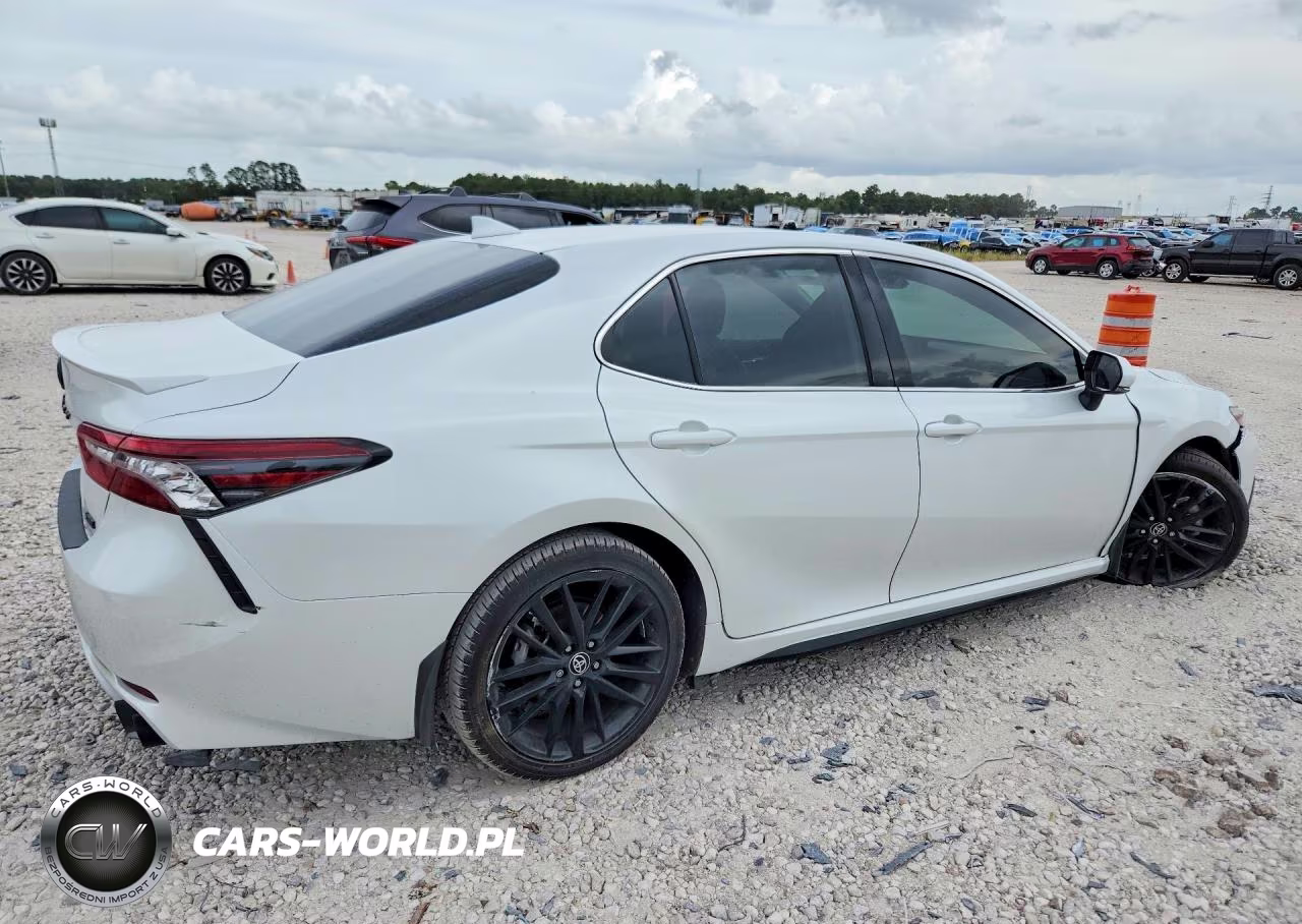 2023 Toyota Camry Xse VIN:4T1K61AK1PU783664 - 3
