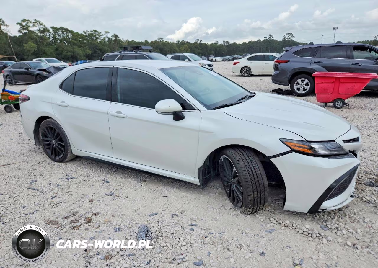 2023 Toyota Camry Xse VIN:4T1K61AK1PU783664 - 4