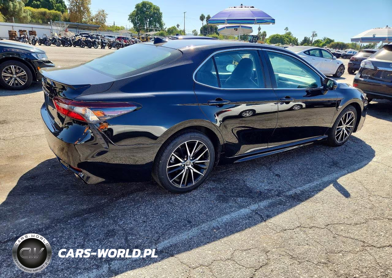 2021 Toyota Camry Se VIN:4T1G11AK3MU518499 - 3