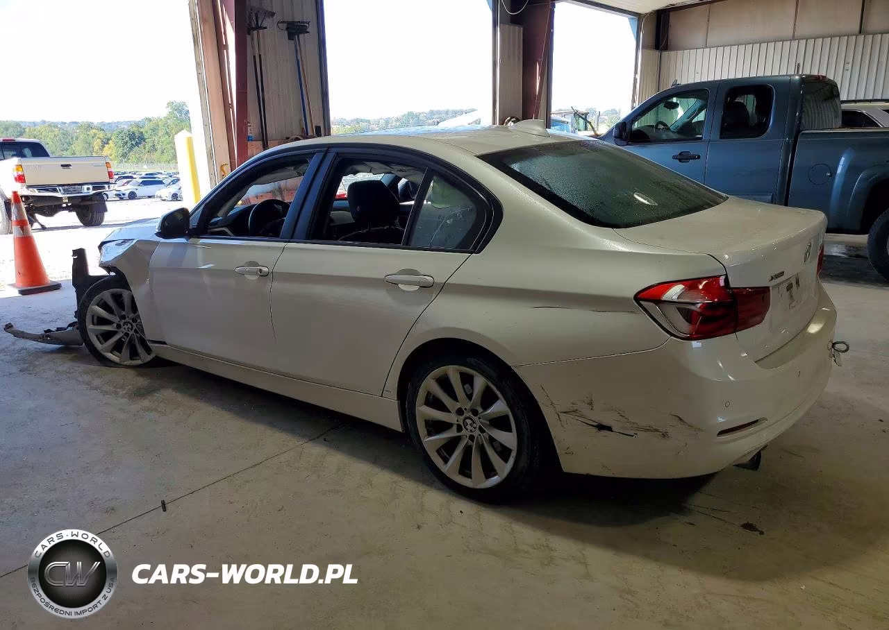 2018 BMW 320 Xi VIN:WBA8A3C53JA492153 - 2
