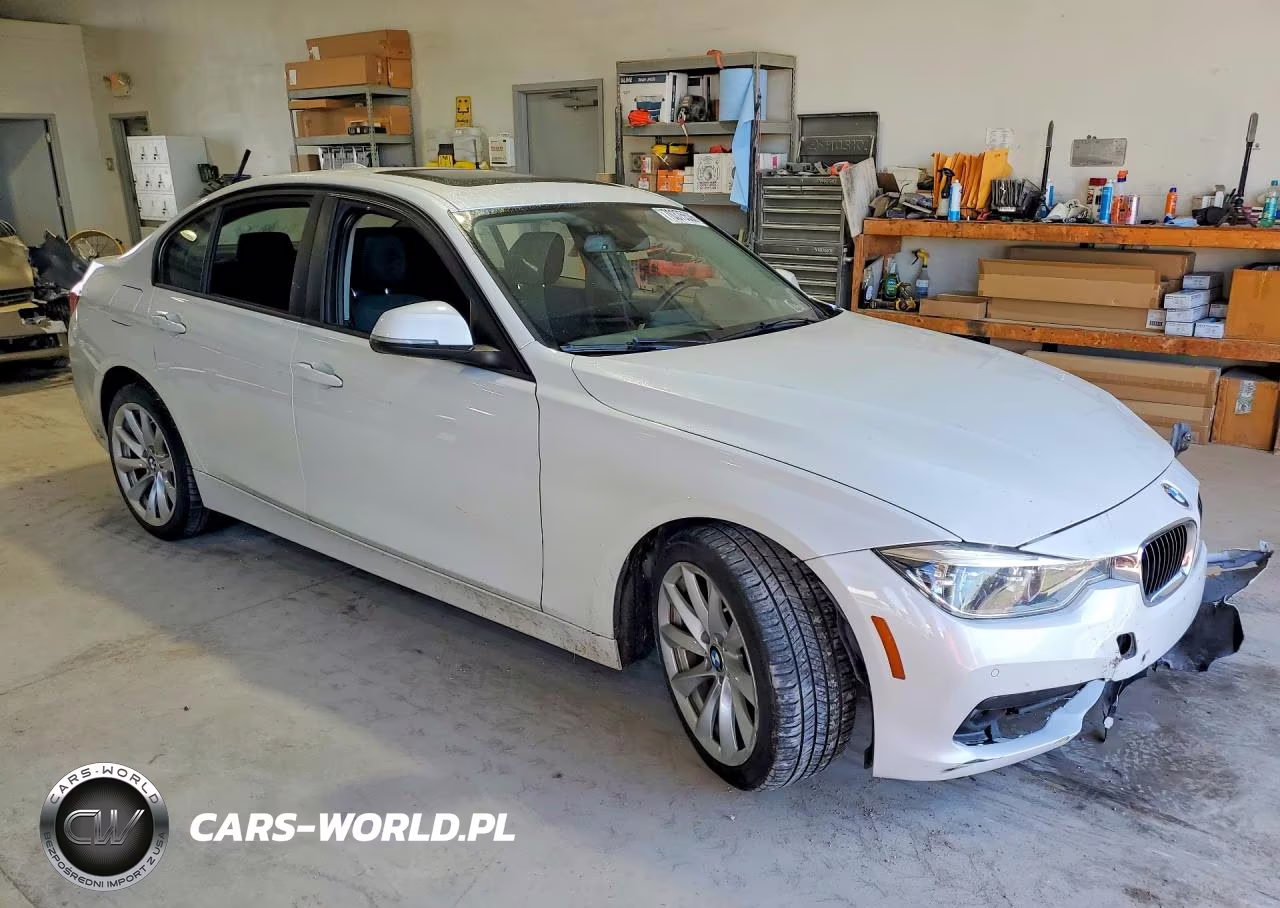 2018 BMW 320 Xi VIN:WBA8A3C53JA492153 - 4