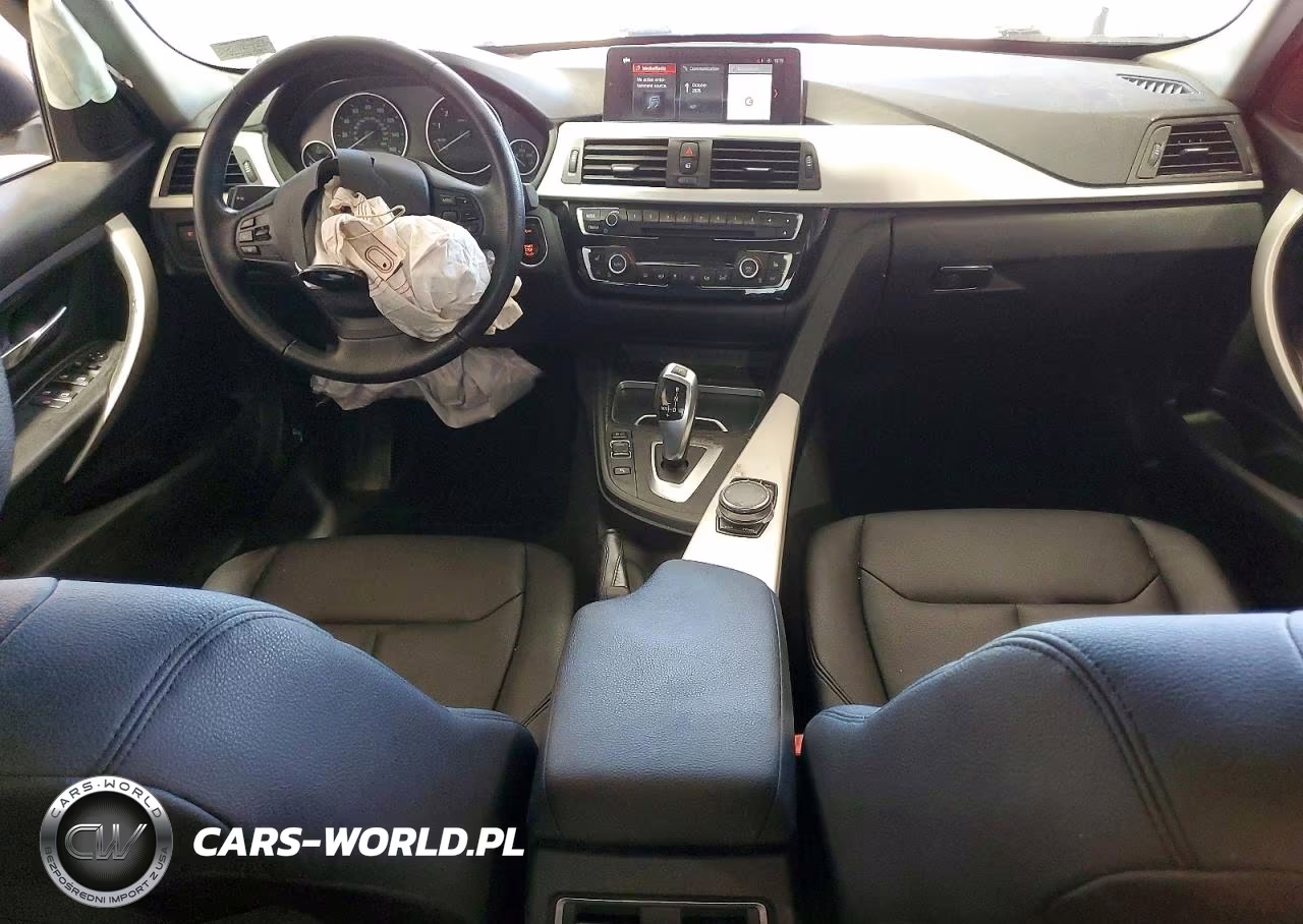 2018 BMW 320 Xi VIN:WBA8A3C53JA492153 - 8