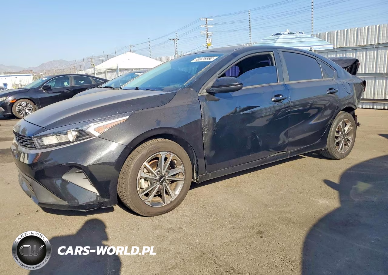 2024 Kia Forte Lxs VIN:3KPF24AD8RE753941 - 1