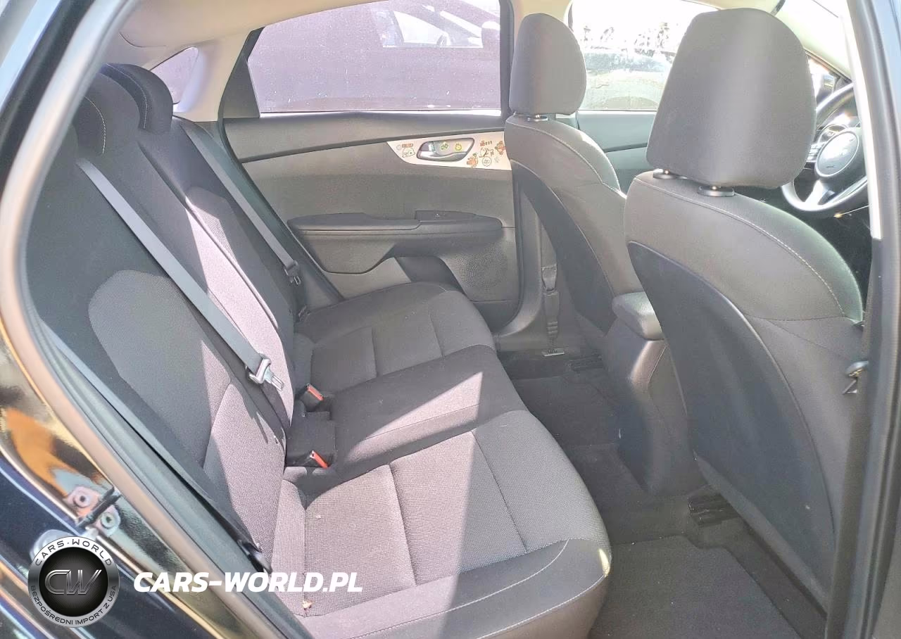 2024 Kia Forte Lxs VIN:3KPF24AD8RE753941 - 10