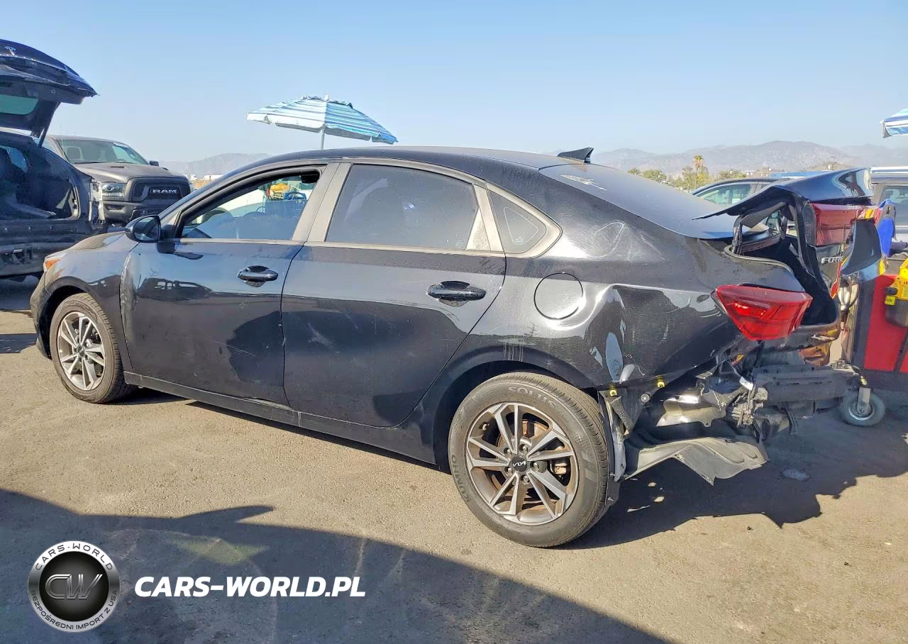 2024 Kia Forte Lxs VIN:3KPF24AD8RE753941 - 2