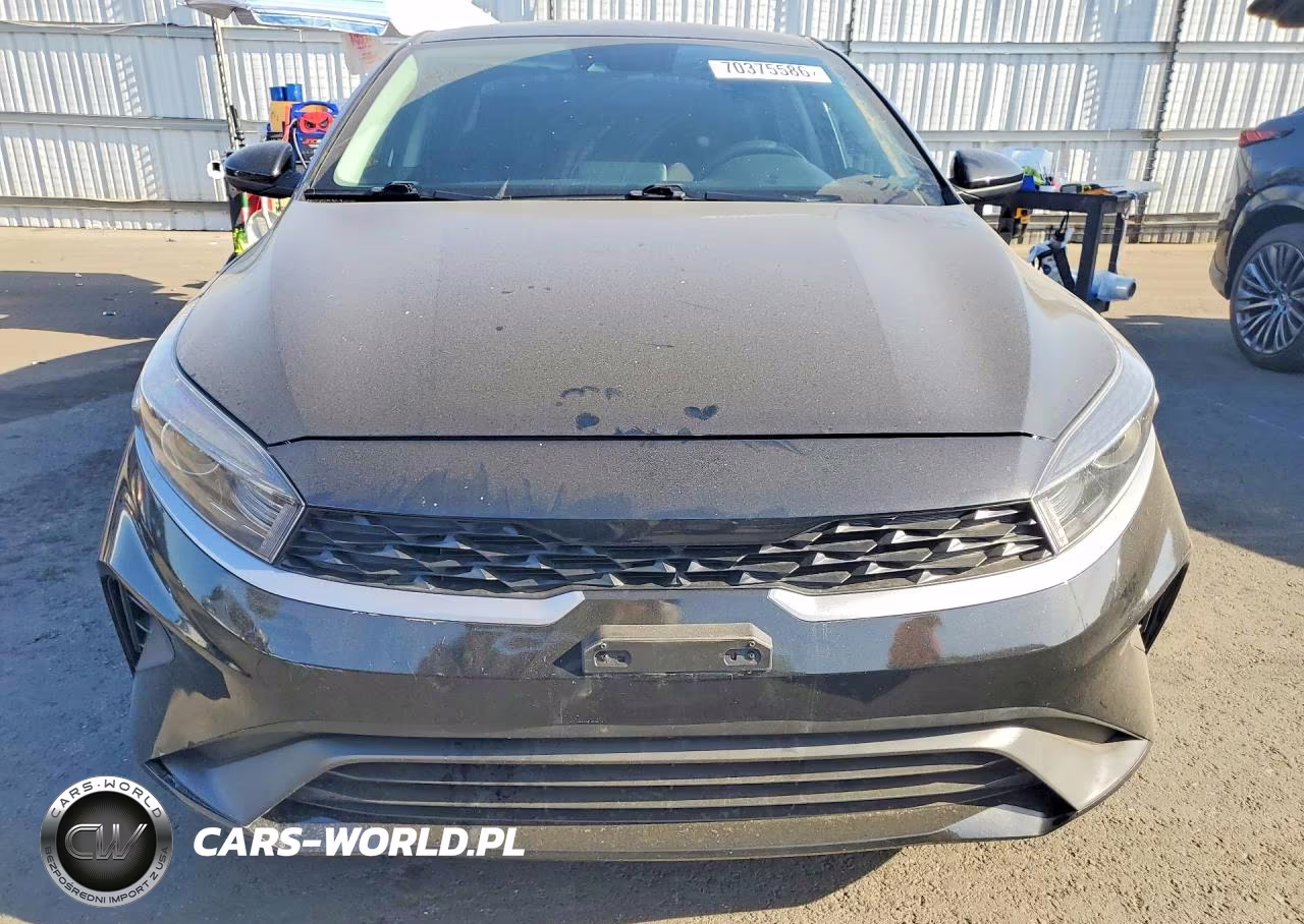 2024 Kia Forte Lxs VIN:3KPF24AD8RE753941 - 5