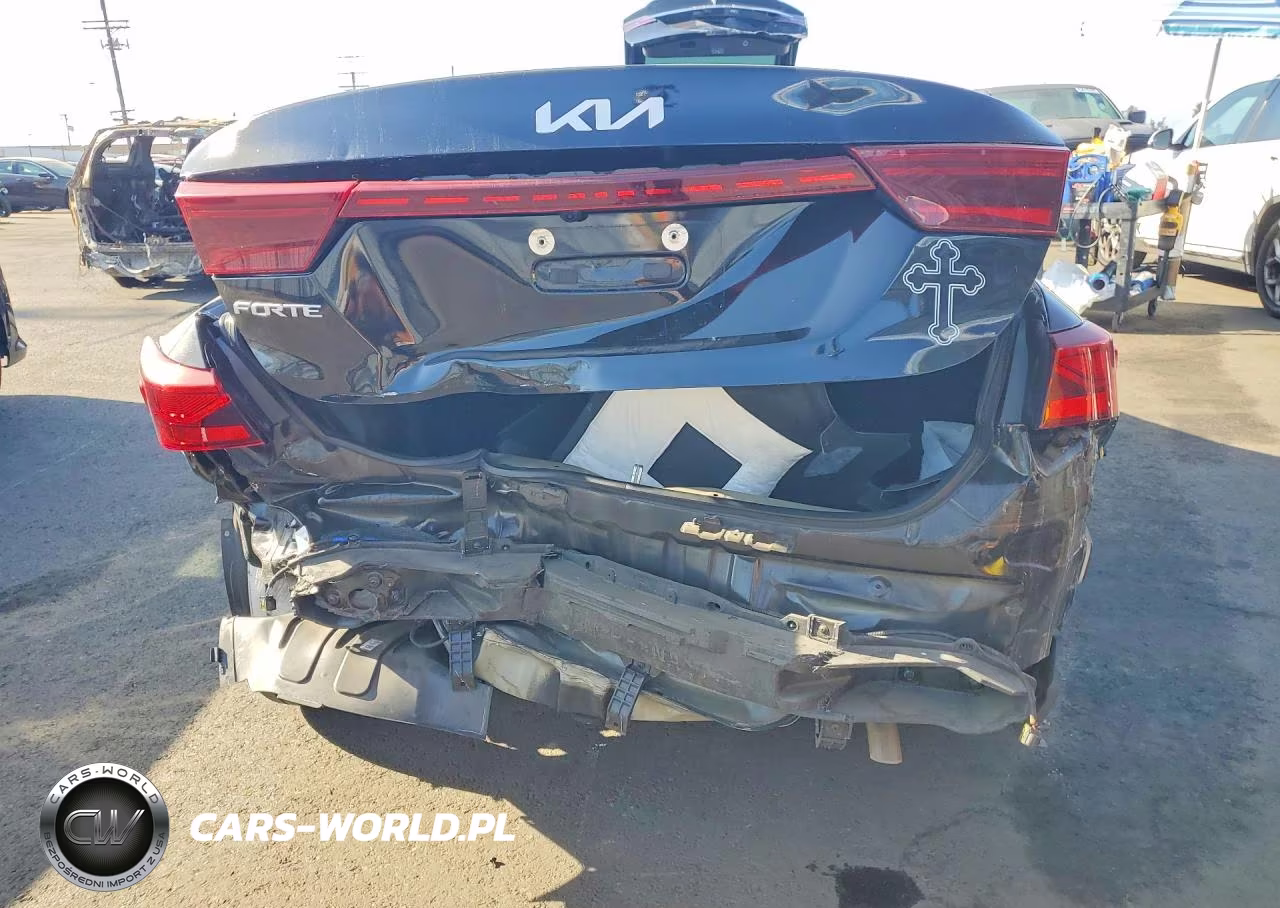 2024 Kia Forte Lxs VIN:3KPF24AD8RE753941 - 6