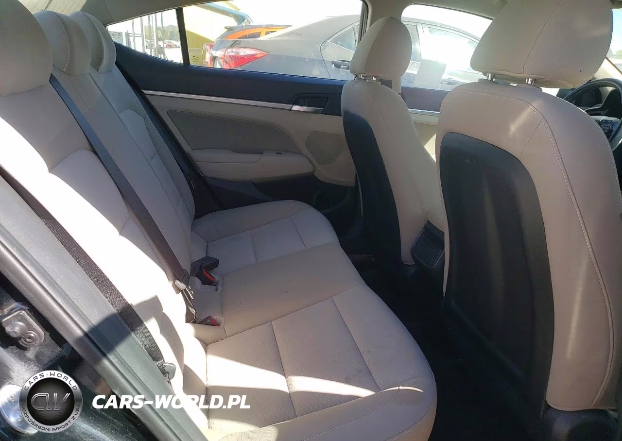2019 Hyundai Elantra Value Edition VIN:5NPD84LF9KH460295 - 10