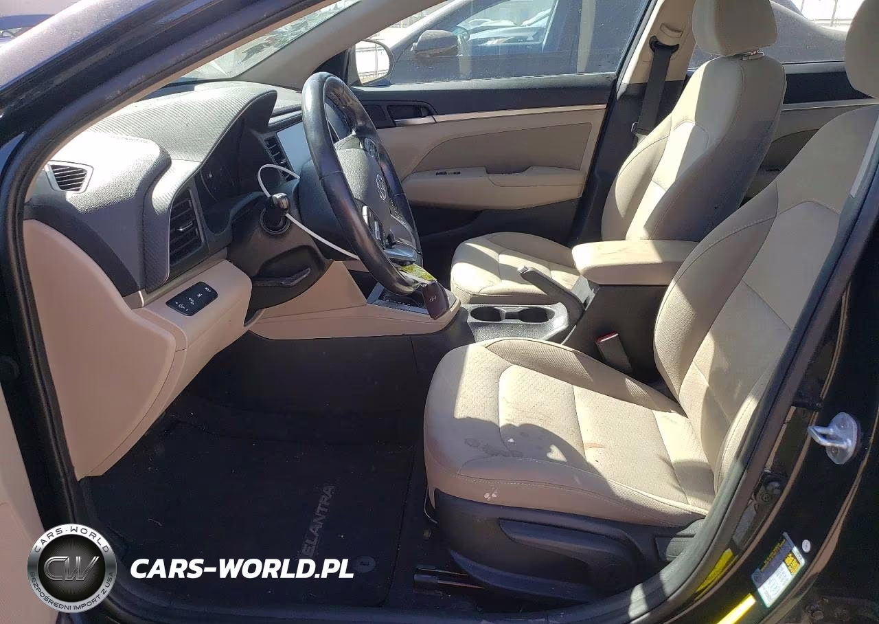 2019 Hyundai Elantra Value Edition VIN:5NPD84LF9KH460295 - 7