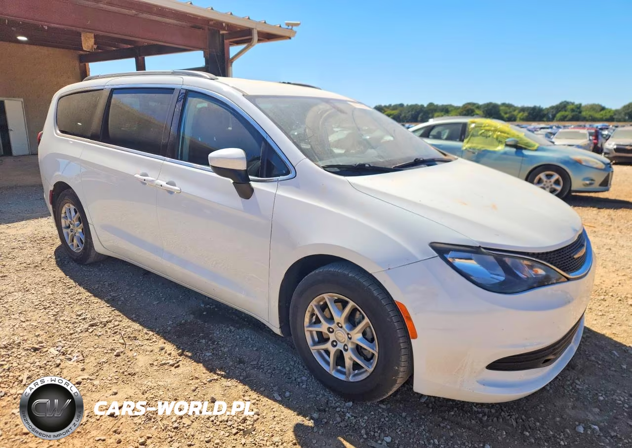 2020 Chrysler Voyager Lxi VIN:2C4RC1DG2LR172570 - 4