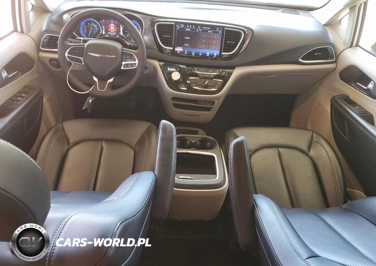 2024 Chrysler Pacifica Touring L VIN:2C4RC1BG2RR106449 - 8