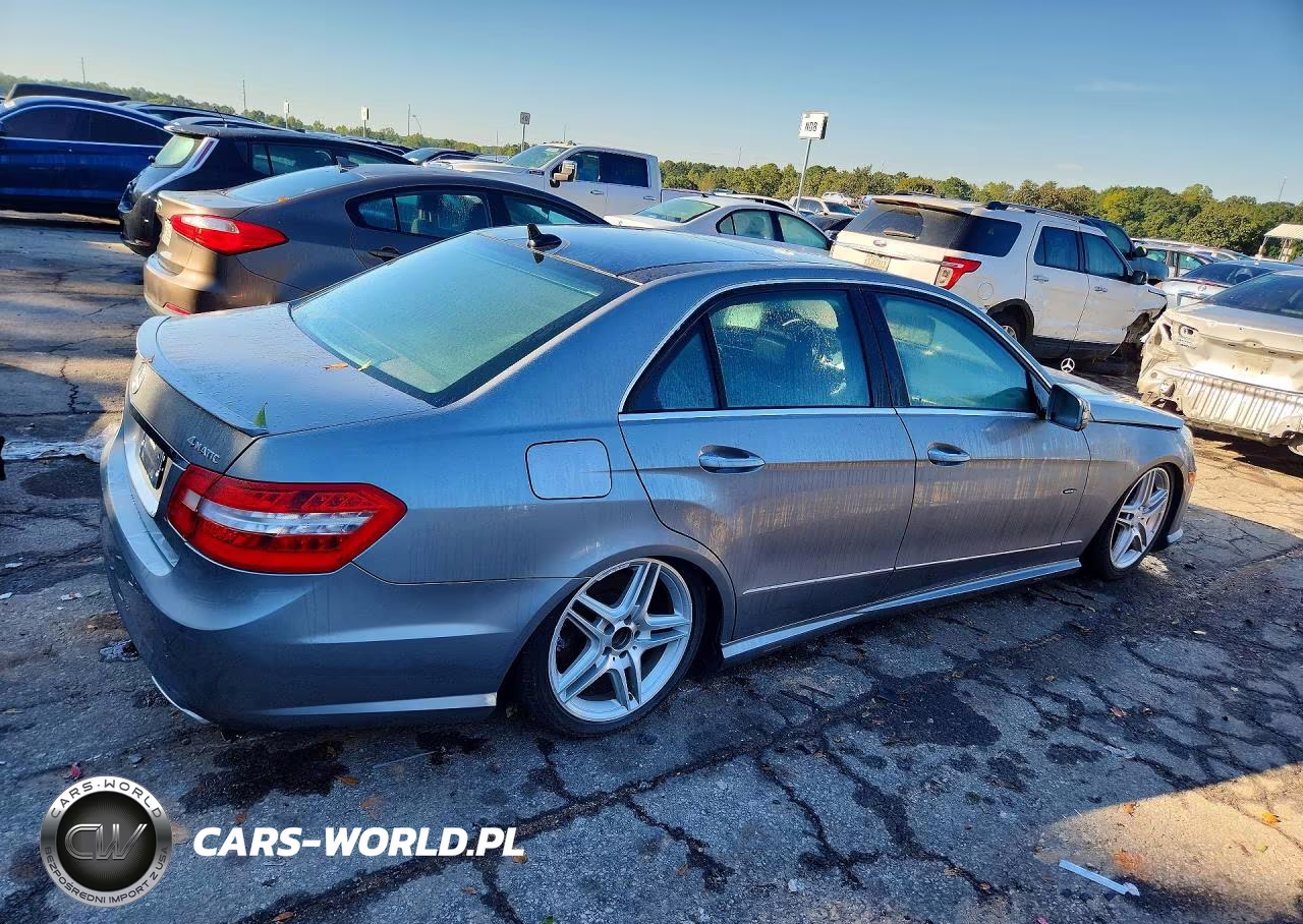 2011 Mercedes-Benz E 550 4Matic VIN:WDDHF9AB7BA298958 - 3