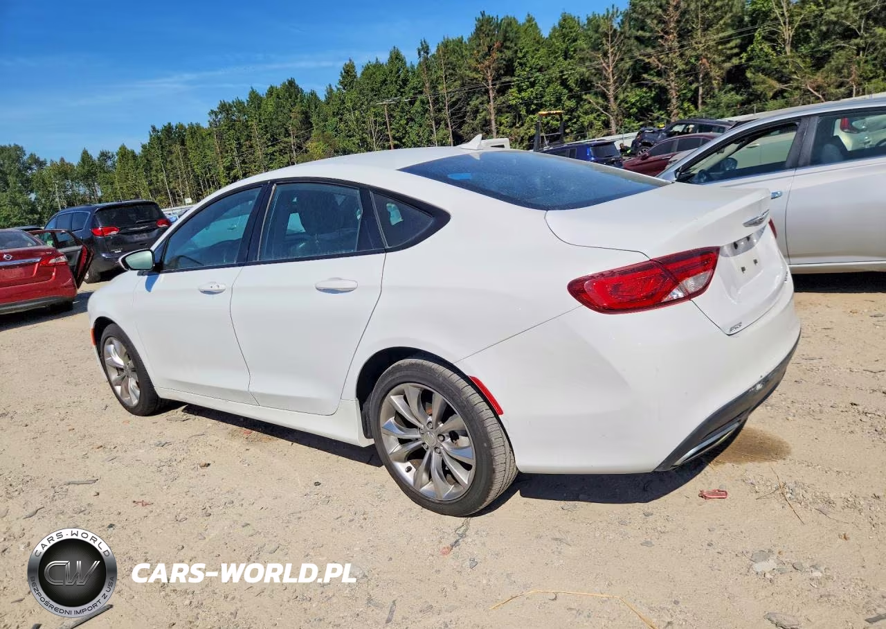 2015 Chrysler 200 S VIN:1C3CCCDG9FN543831 - 2