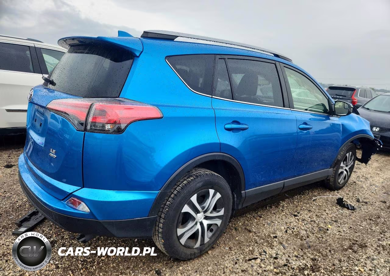 2018 Toyota Rav4 Le VIN:JTMBFREV7JJ187619 - 3
